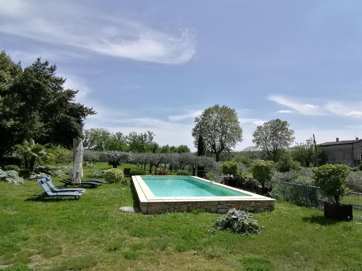 Blanchard Alain Au 8 Bd Du Temple Bed & Breakfast Saint Hippolyte du Fort Bagian luar foto